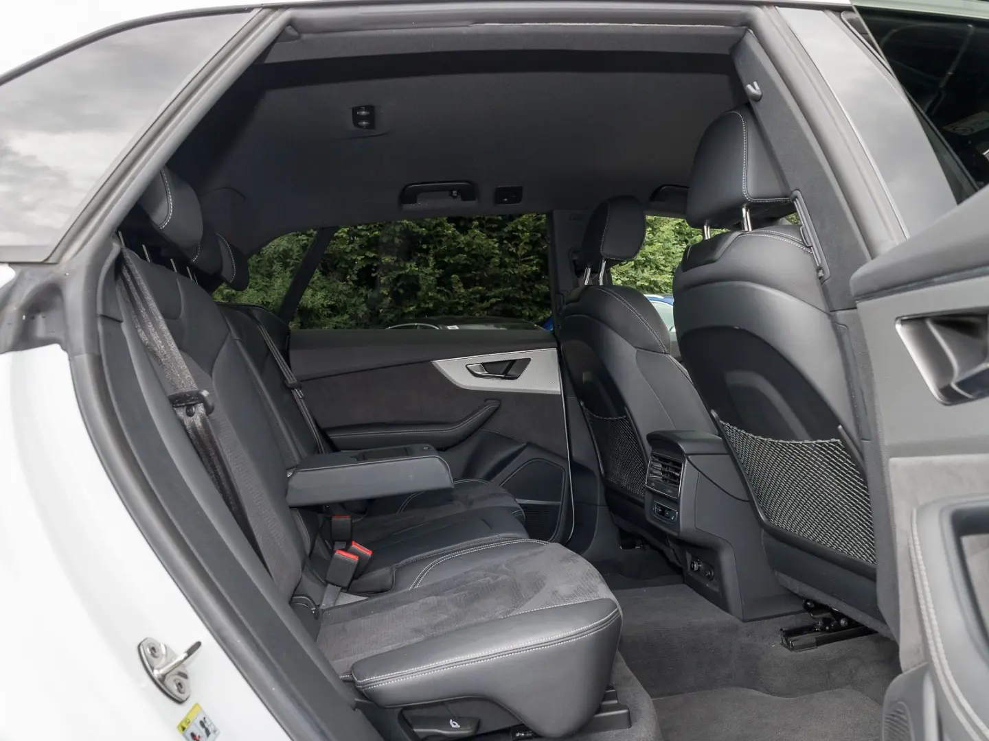 Q8 55 TFSIe Q S LINE FACELIFT  21  MATRIX