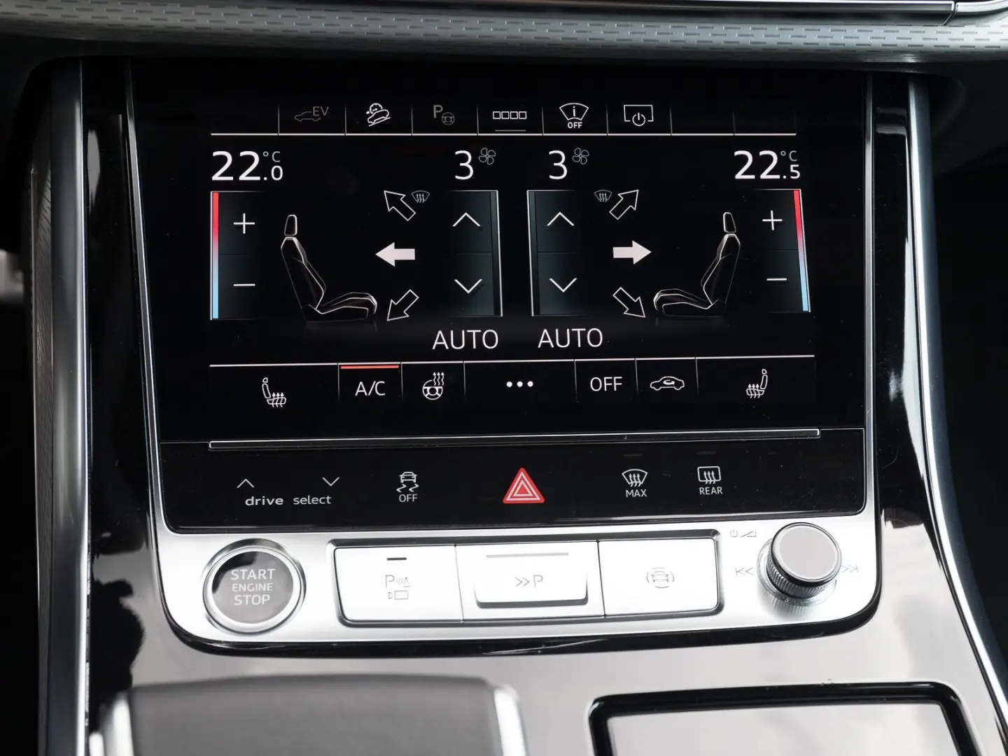 Q8 55 TFSIe Q S LINE FACELIFT  21  MATRIX