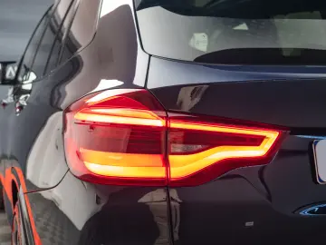 BMW X3 M40i