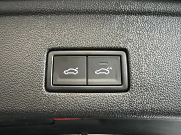 Volkswagen Touareg 3.0 TSI R-Line 4Motion Panorama HUD 360