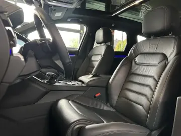 Volkswagen Touareg 3.0 TSI R-Line 4Motion Panorama HUD 360