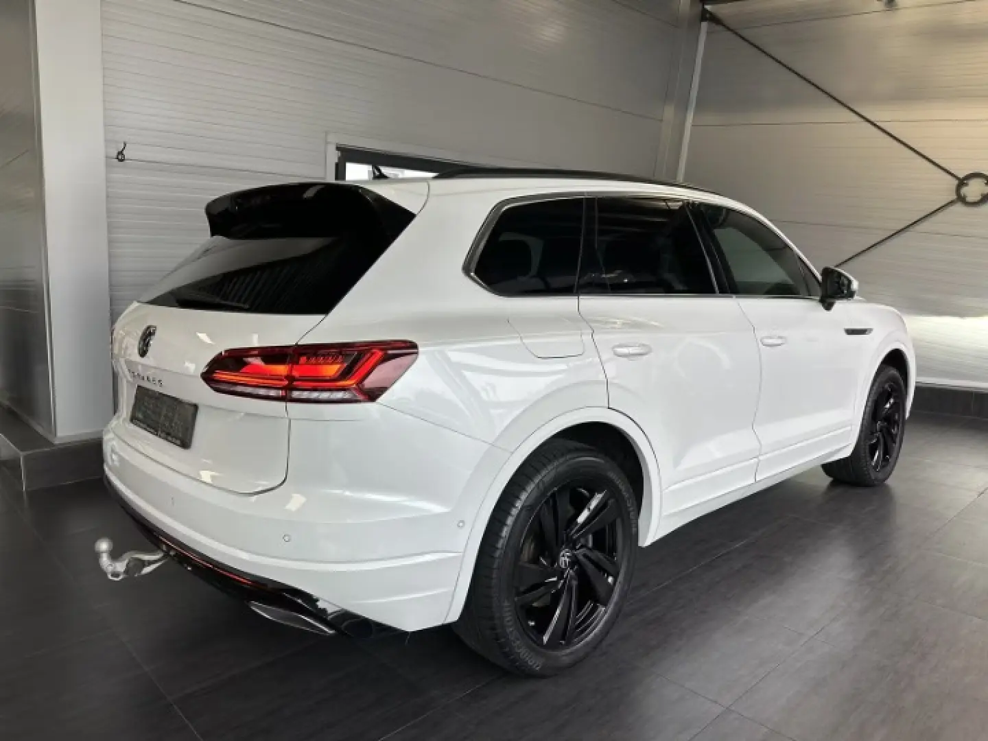 Volkswagen Touareg 3.0 TSI R-Line 4Motion Panorama HUD 360
