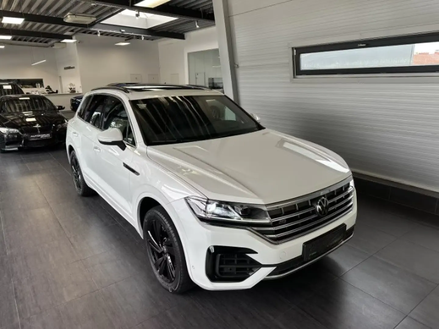 Volkswagen Touareg 3.0 TSI R-Line 4Motion Panorama HUD 360