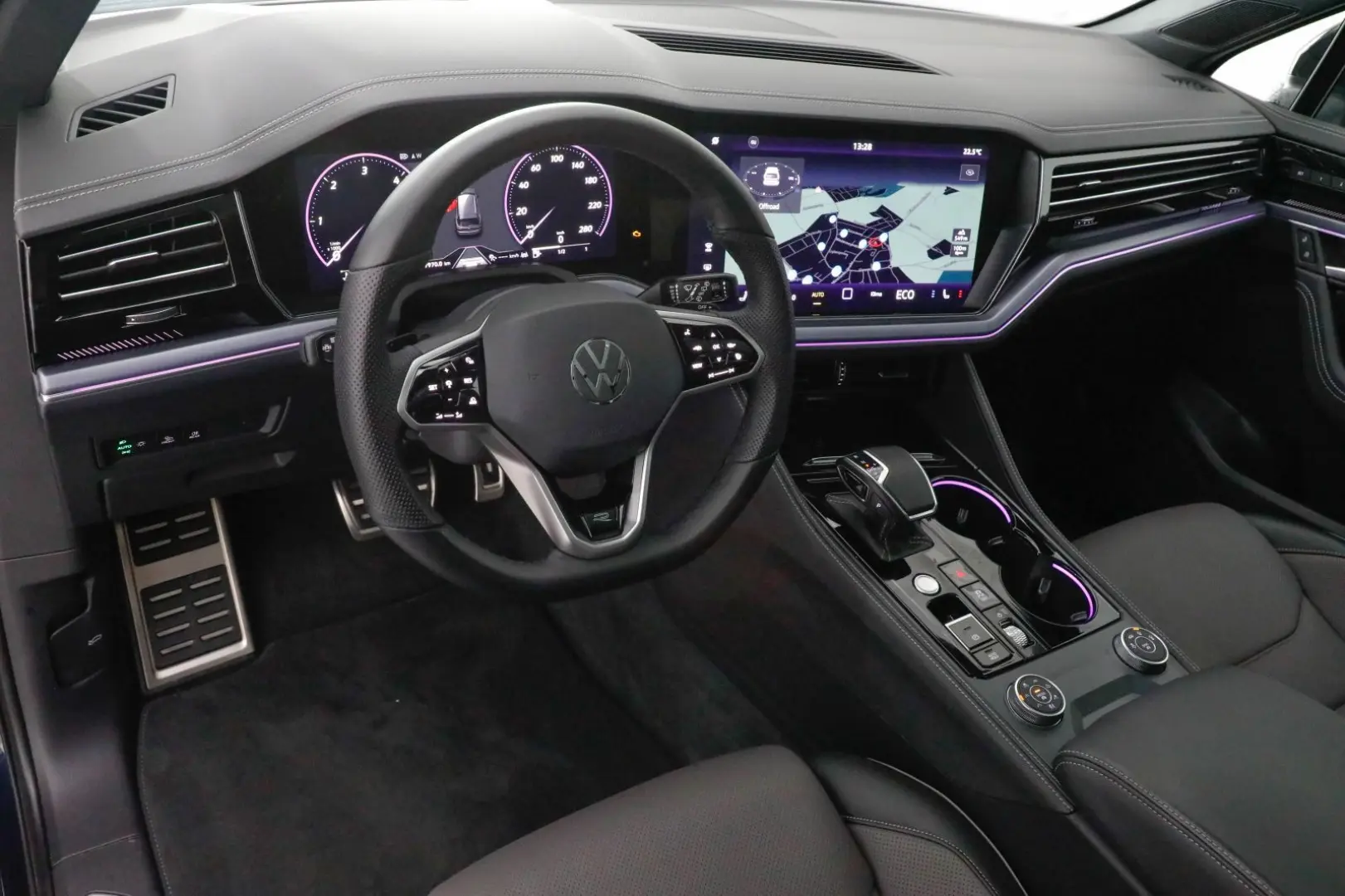 Touareg 3.0 TDI 4M DSG R-Line AHK StdHzg Matrix