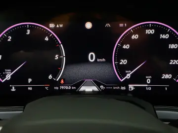 Touareg 3.0 TDI 4M DSG R-Line AHK StdHzg Matrix