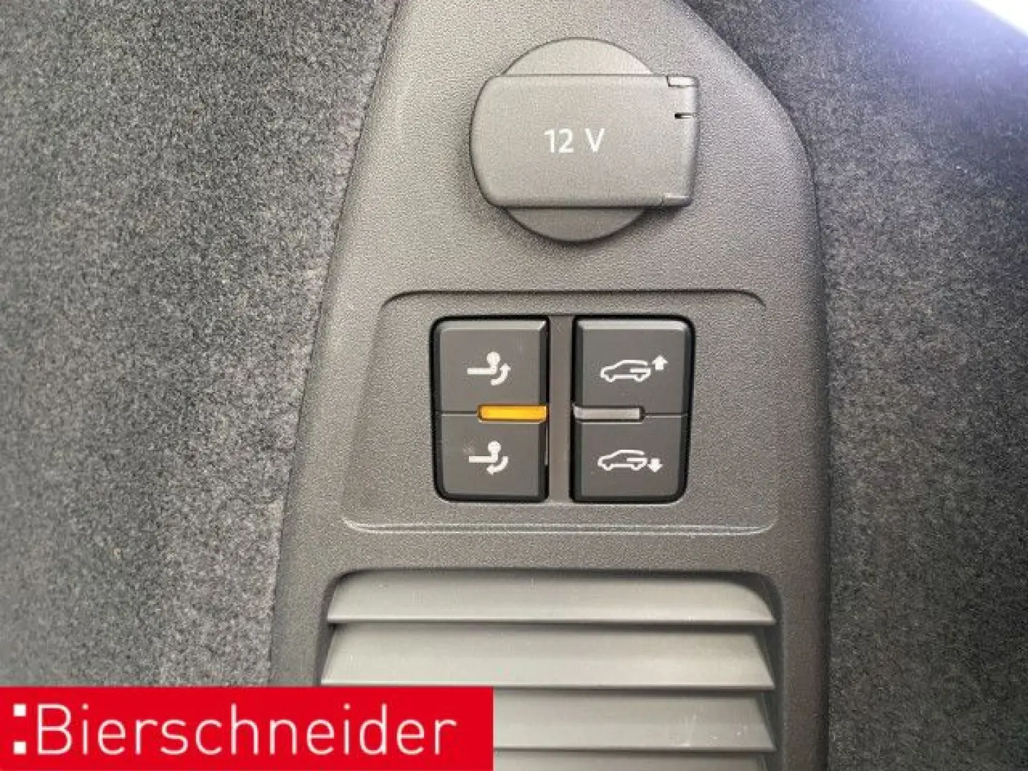 Touareg 3.0 TDI R-Line AHK PANO HuD 360