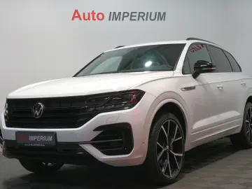 Touareg R-Line 4Motion3.0 TSI IQ.Light PANO LUFT