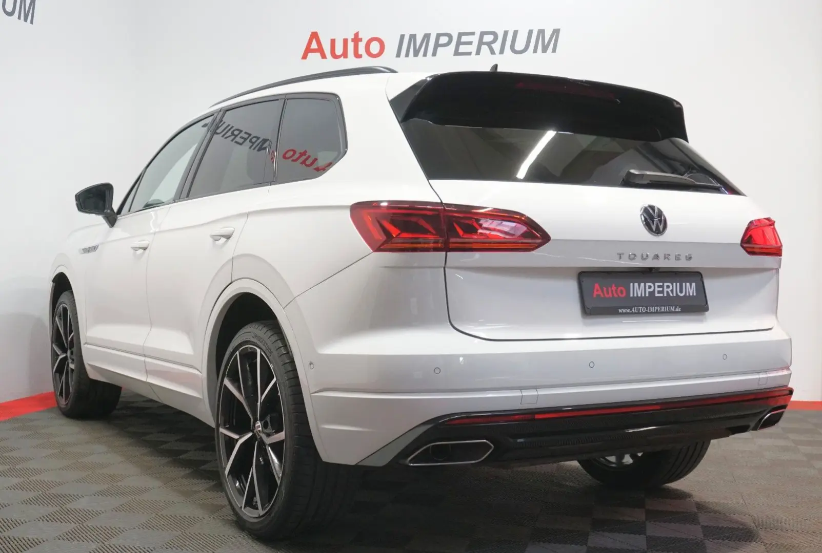 Touareg R-Line 4Motion3.0 TSI IQ.Light PANO LUFT