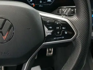 Touareg R-Line 4Motion3.0 TSI IQ.Light PANO LUFT