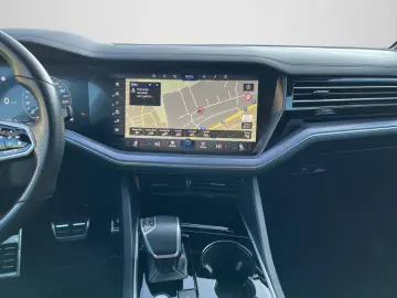 Touareg 3.0 V6 TDI DSG R-Line 4Motion Navi Pano