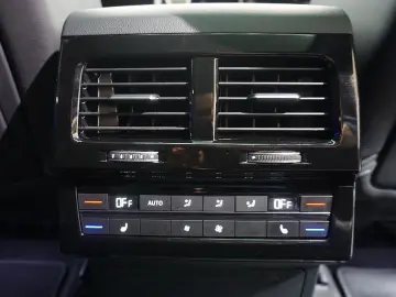 Touareg 3.0TDI Tiptr R-Line 4M Virtual AHJK Pano