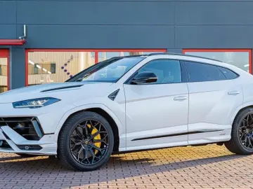 Urus S 4.0 V8  B&O HUD TV  Carbon Interieur