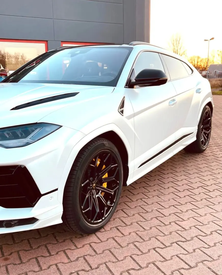 Urus S 4.0 V8  B&O HUD TV  Carbon Interieur