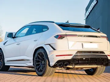 Urus S 4.0 V8  B&O HUD TV  Carbon Interieur