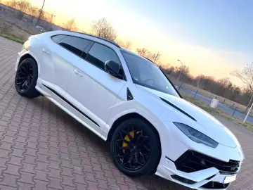 Urus S 4.0 V8  B&O HUD TV  Carbon Interieur