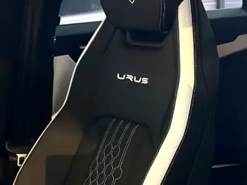 Urus S 4.0 V8  B&O HUD TV  Carbon Interieur