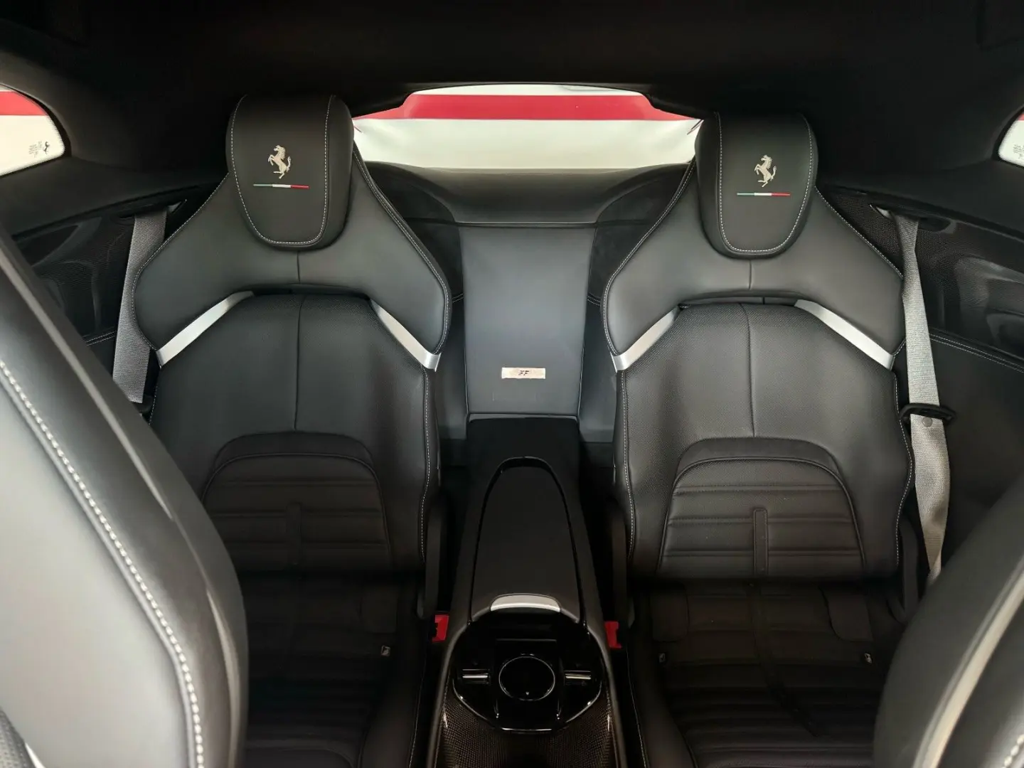 Purosangue      Ferrari Frankfurt