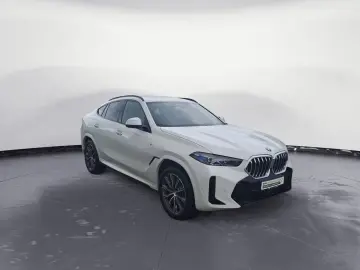 X6 xDrive30d M Sport Innovationsp. Komfortsitze