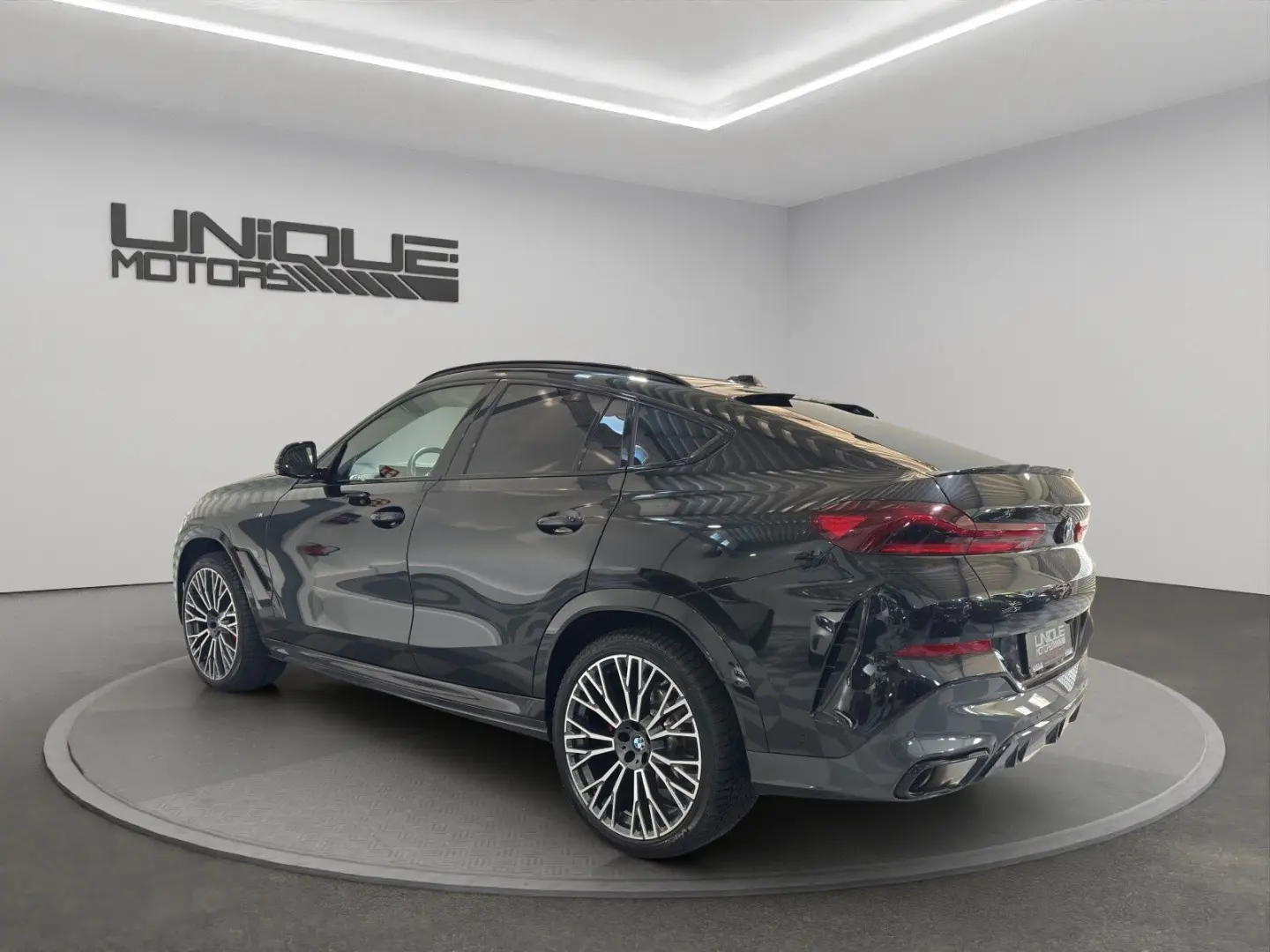 X6 40 d xDrive M Sport Pro Sky B&W Standhzg. AHK