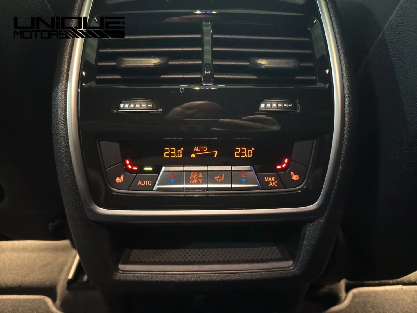 X6 40 d xDrive M Sport Pro Sky B&W Standhzg. AHK