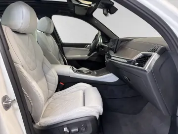 X5 xDrive50e  € 1.190 Zubehörbonus M Sport Pro