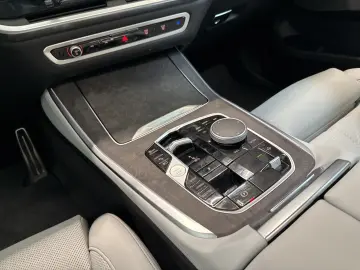 X5 xDrive50e  € 1.190 Zubehörbonus M Sport Pro