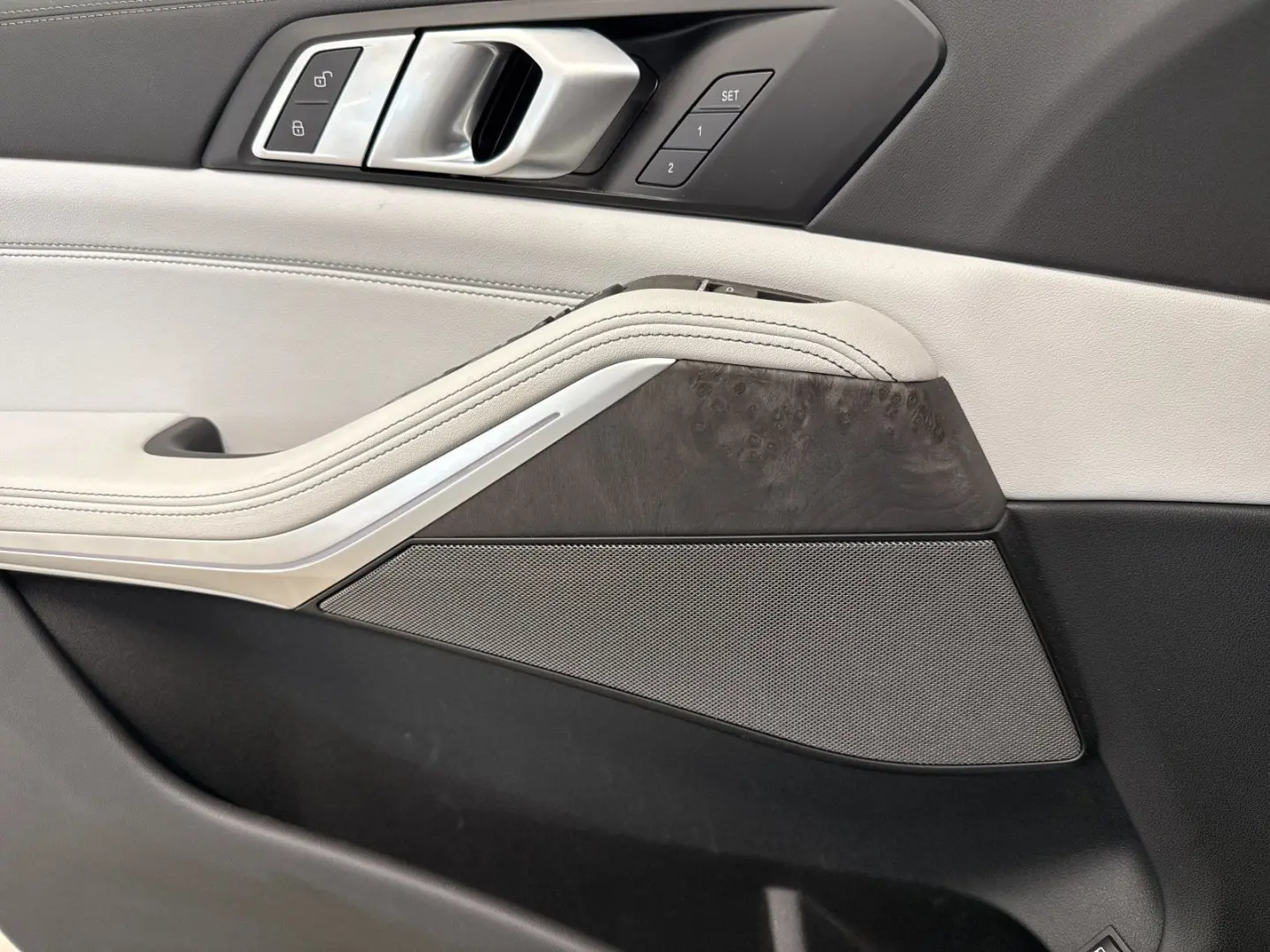 X5 xDrive50e  € 1.190 Zubehörbonus M Sport Pro