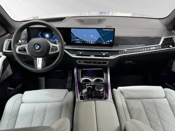 X5 xDrive30d  € 1.190 Zubehörbonus M Sport Pro