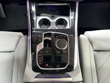 X5 xDrive30d  € 1.190 Zubehörbonus M Sport Pro