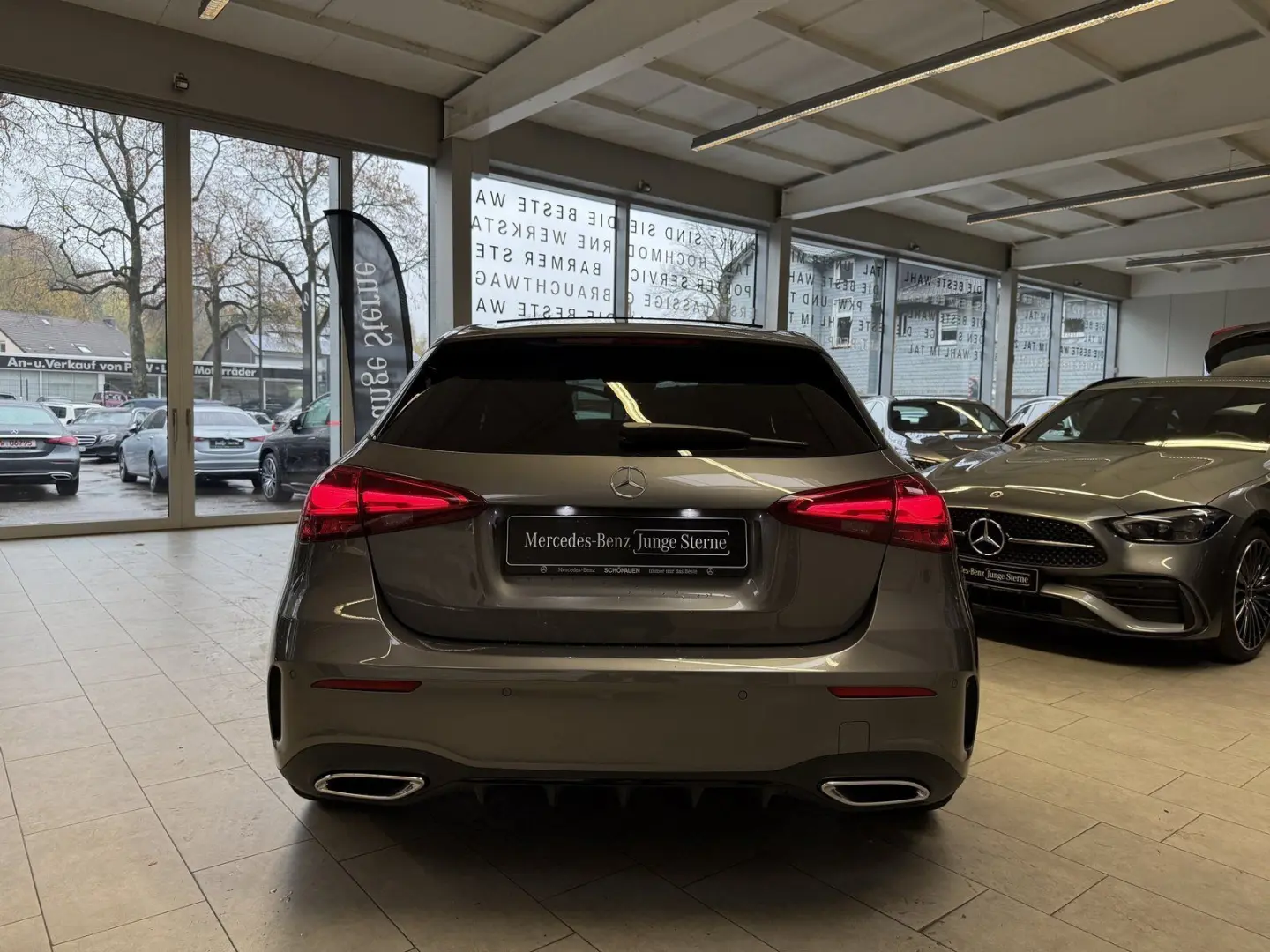 A 220d AMG DISTR STDHZ HUD PANO MBEAM NIGHT 360