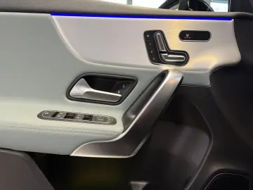 A 220d AMG DISTR STDHZ HUD PANO MBEAM NIGHT 360