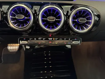 A 220d AMG DISTR STDHZ HUD PANO MBEAM NIGHT 360