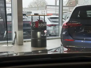 A 220d AMG DISTR STDHZ HUD PANO MBEAM NIGHT 360