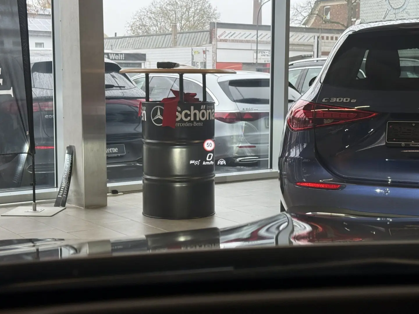 A 220d AMG DISTR STDHZ HUD PANO MBEAM NIGHT 360