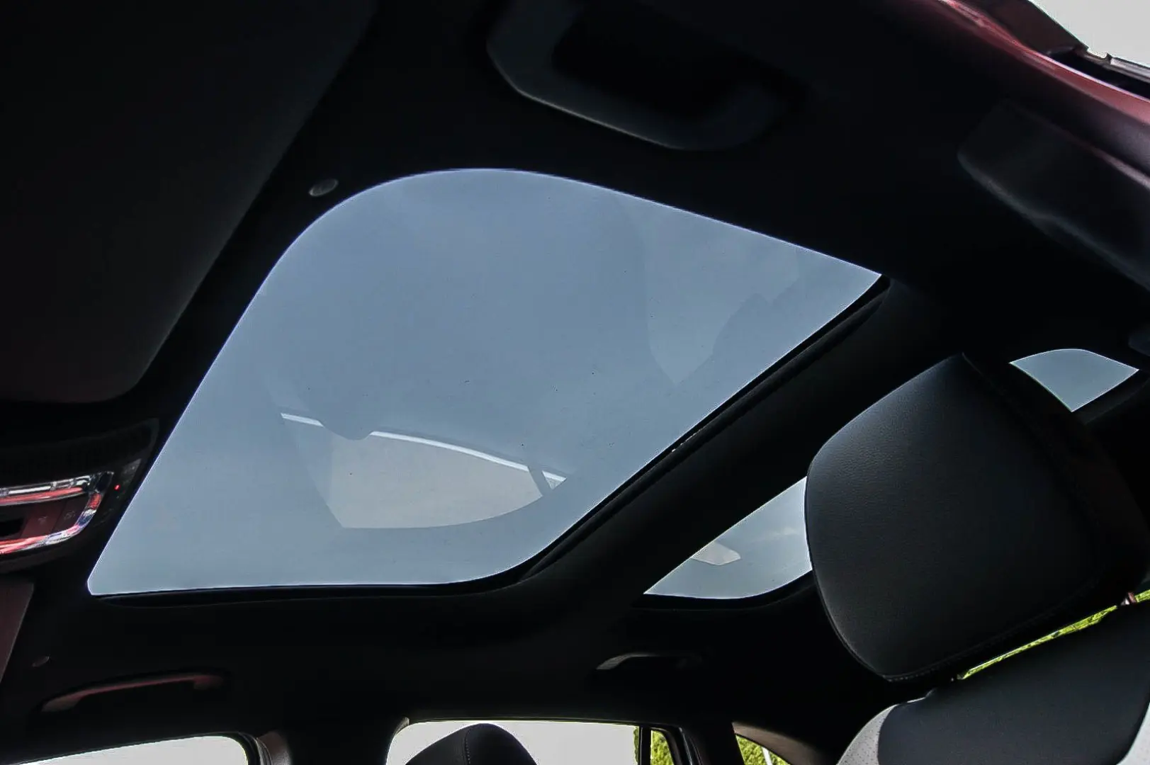 GLA 250 e AMG MBUX PANORAMA LEDER ANHZV