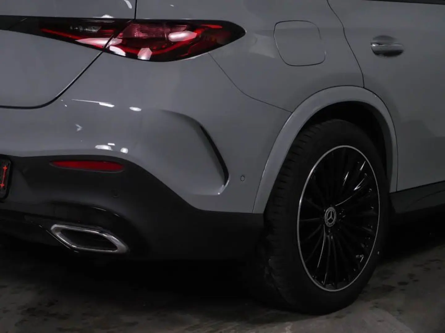 GLC 300 Coupe Edition AMG Pano Burm AHK Distr 20