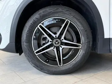 EQA 250 AMG KAMERA LED TOTW CARPLAY EASYPK DAB