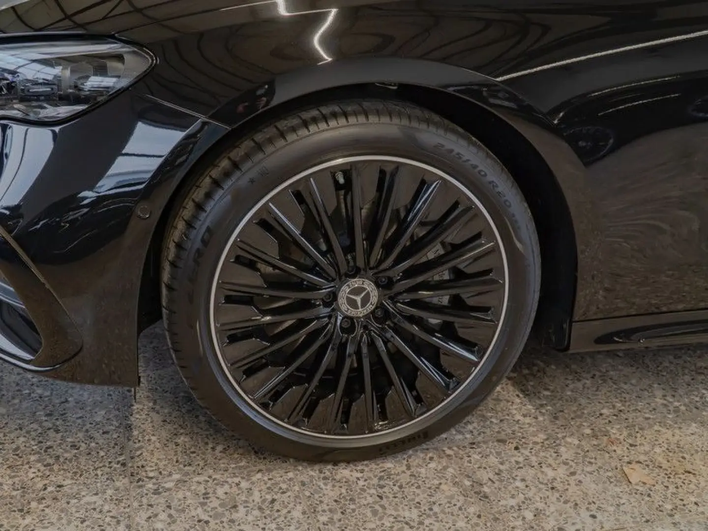 E 220 d AMG-Sport Super Pano Night Distr 20'