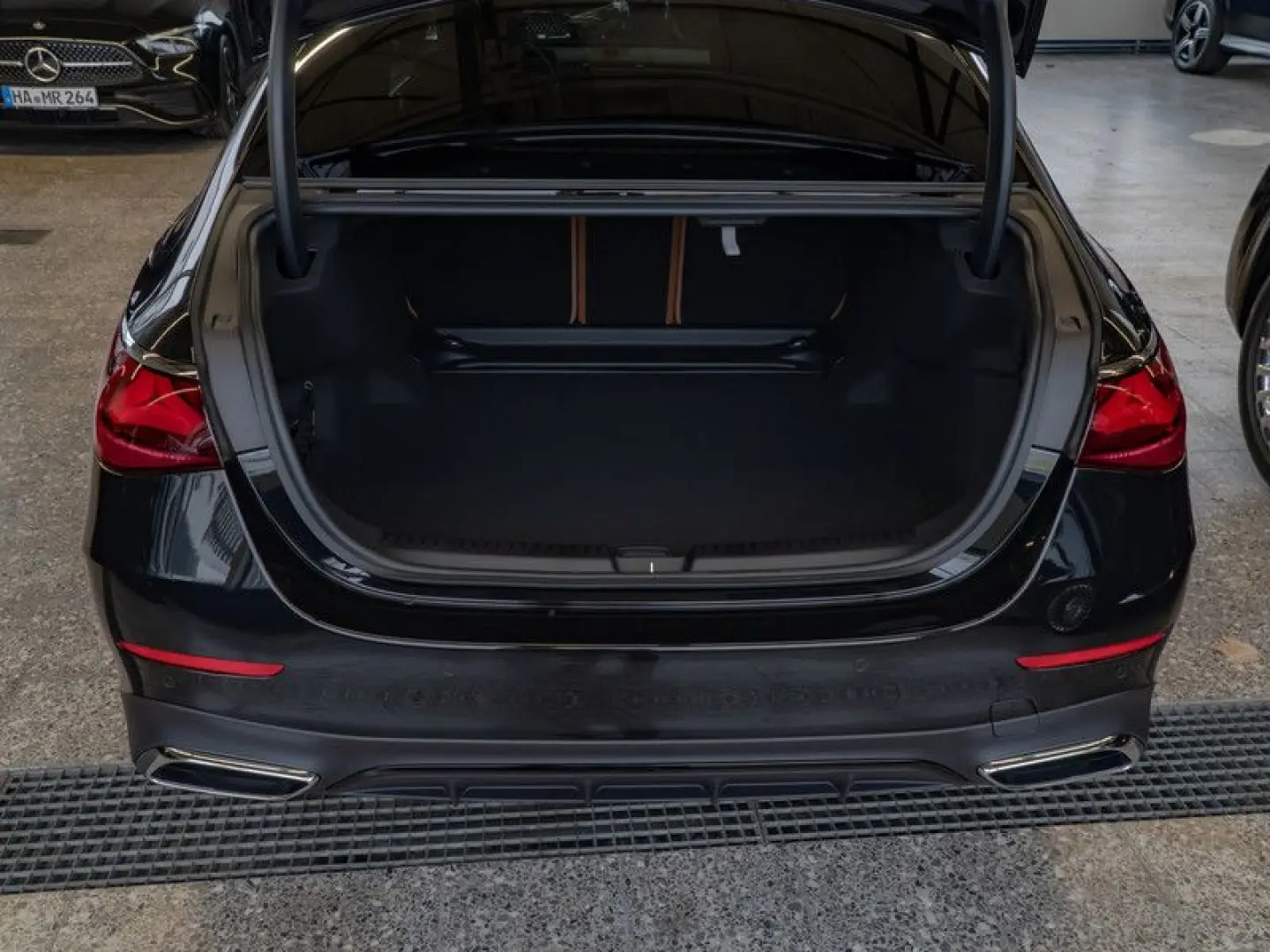 E 220 d AMG-Sport Super Pano Night Distr 20'