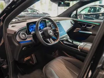 EQE SUV 350 4M AMG Line Premium  AIRMATIC AHK TV