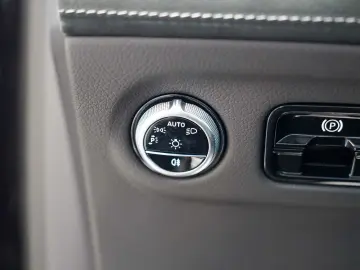 EQE SUV 350 4M AMG Line Premium  AIRMATIC AHK TV