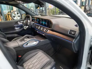 GLS 63 AMG 4M  Exklusiv Night Pano AHK Head-up