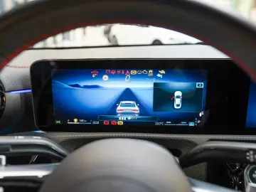 CLA 220 4M AMG Line KEYLESS Kamera Feuerlöscher