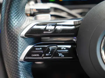 CLE 220 d Coupé AMG Line Night Fahrassistenz