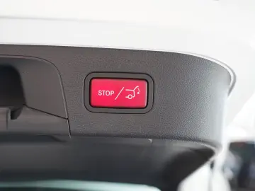 EQC 400 4M Anhängevorrichtung Schiebedach DISTRO