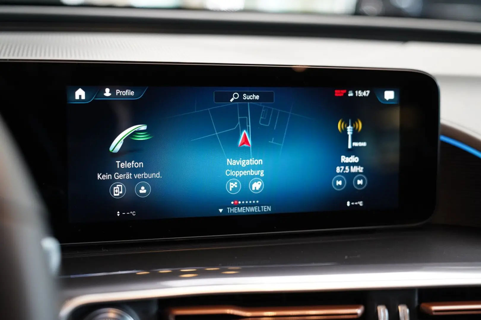 EQC 400 4M Anhängevorrichtung Schiebedach DISTRO