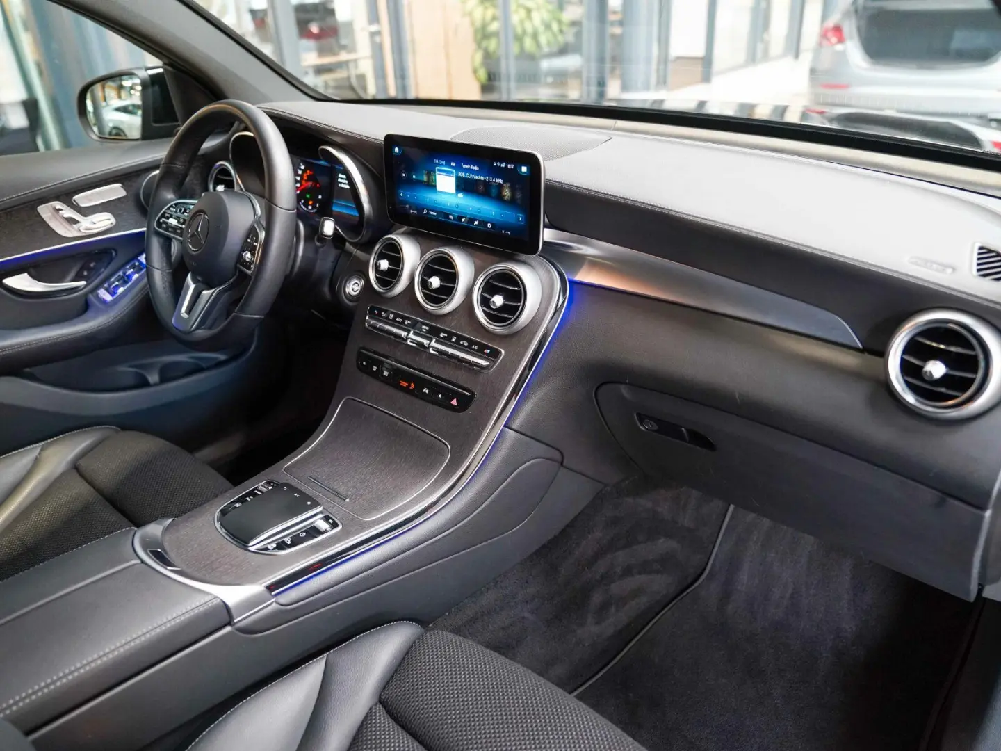 GLC 300 de 4M Coupé AMG Line Night MULTIBEAM AHK