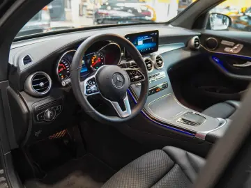 GLC 300 de 4M Coupé AMG Line Night MULTIBEAM AHK