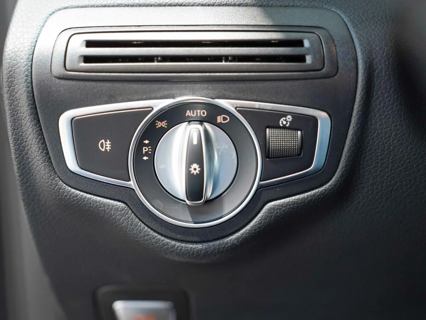 GLC 300 de 4M Coupé AMG Line Night MULTIBEAM AHK