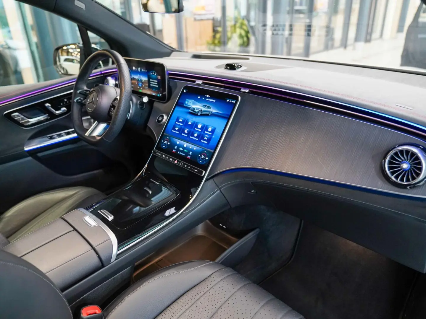 EQE SUV 350 4M AMG Line Night 22  AIRMATIC Pano